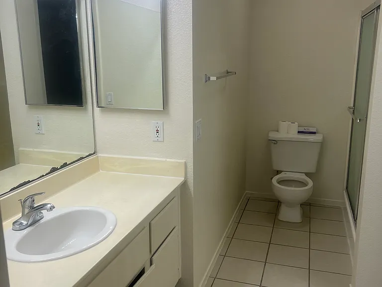 4823 S Torrey Pines Dr #103 — Photo 10