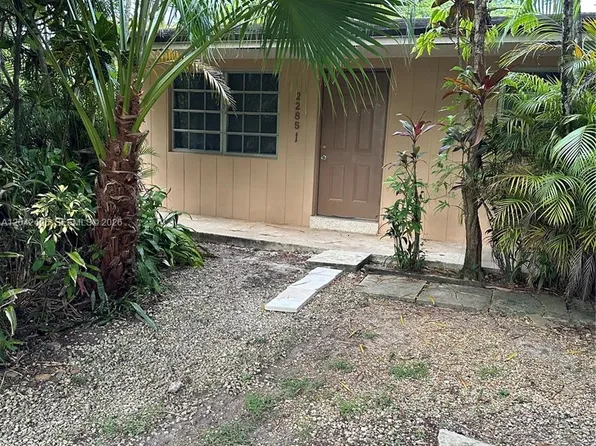 22851 SW 157th Ave #1, Miami, FL 33170