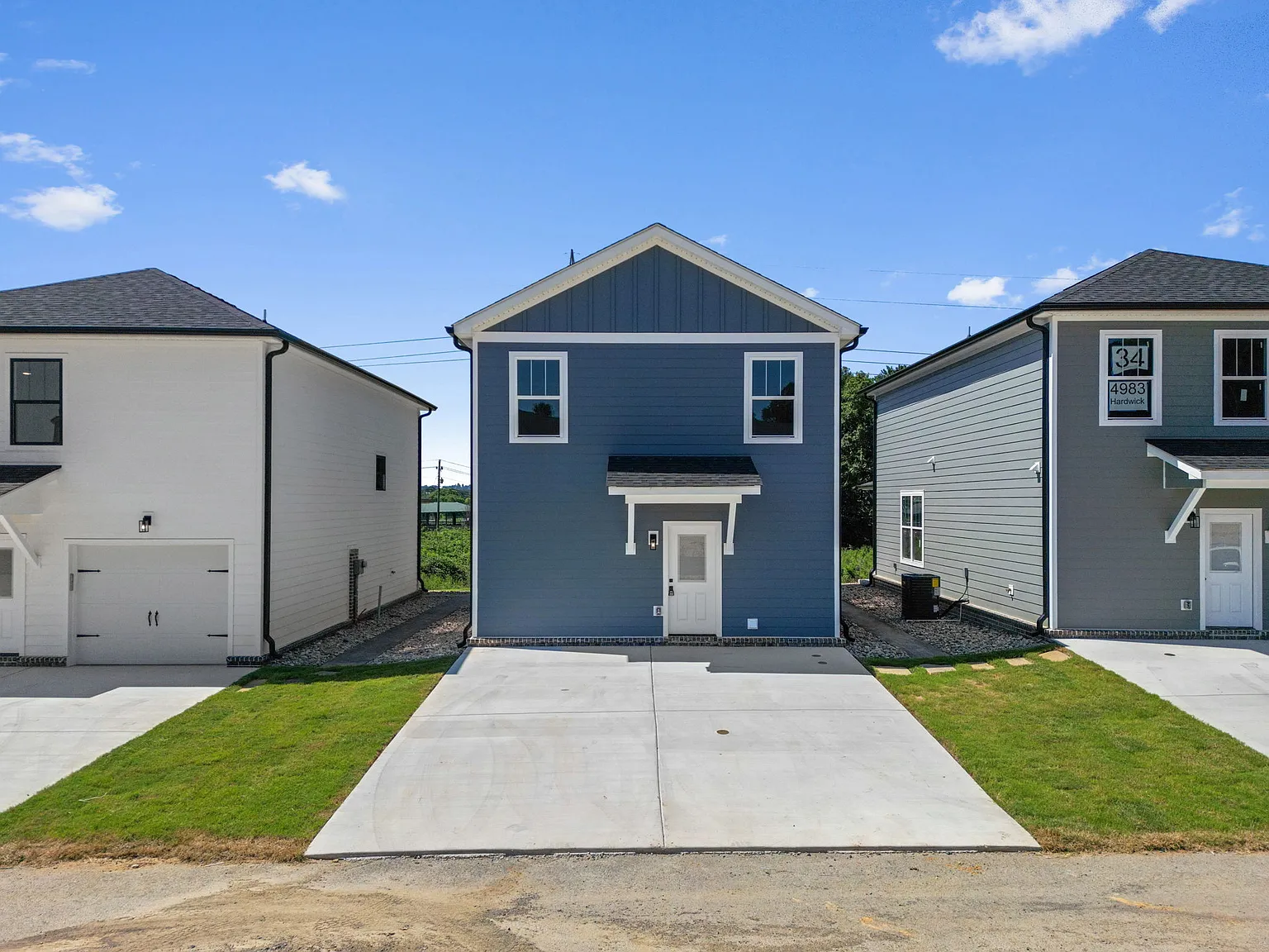 3 bed, 2.5 bath, 1530 sqft, $2,000 — Photo 3