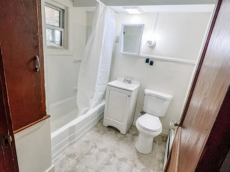 41 Washington St — Photo 8