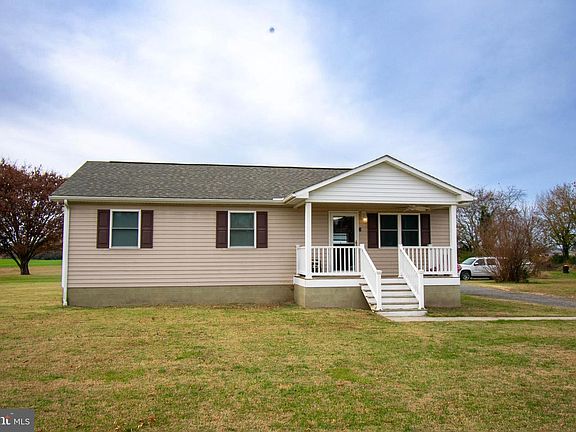 2nd image of 240 Sonnet Ln