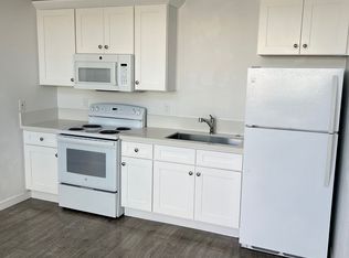 572 N Cambridge St, Orange, CA 92867