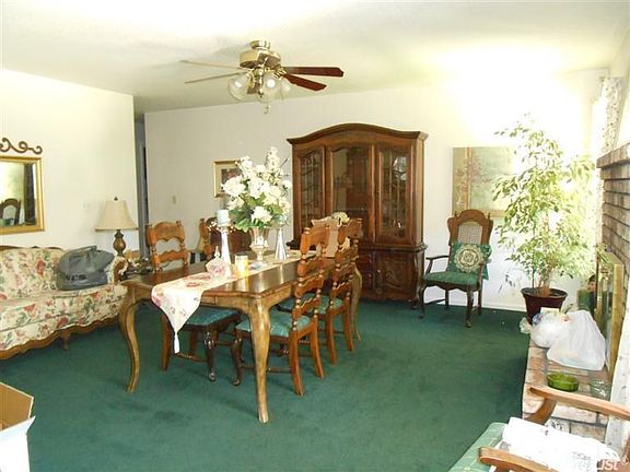 4th image of 406 Wawona St