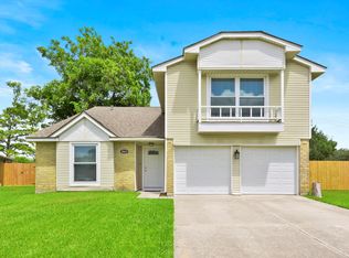 3863 Pecan Cir, La Porte, TX 77571