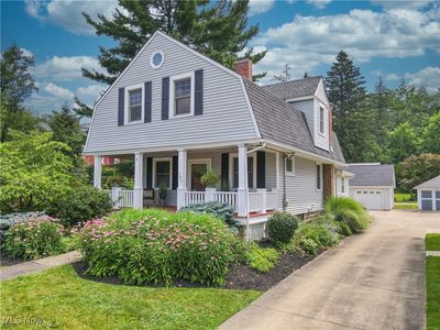 105 S Franklin St, Chagrin Falls, OH, 44022