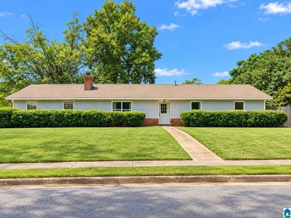 11410 Fairwood Ave, Northport, AL 35475