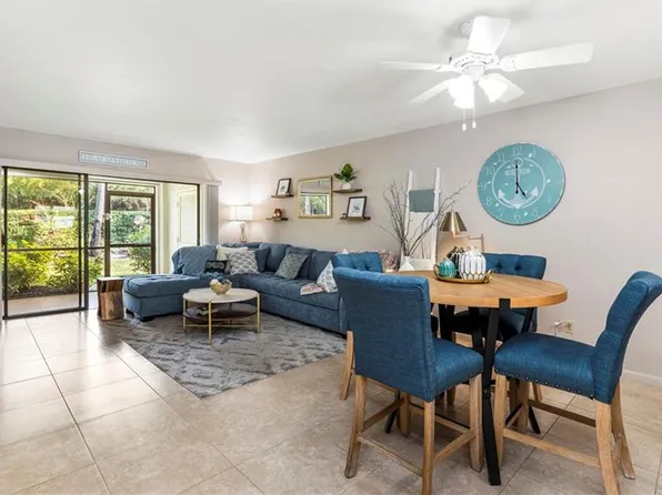 2904 Kings Lake BLVD #2904, NAPLES, FL 34112