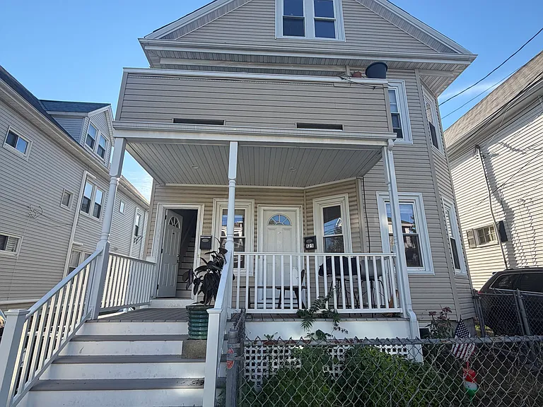 127 Hillsdale Rd #2E — Photo 22