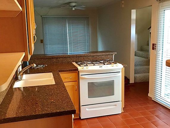 5th image of 1112 Sandi Ln
