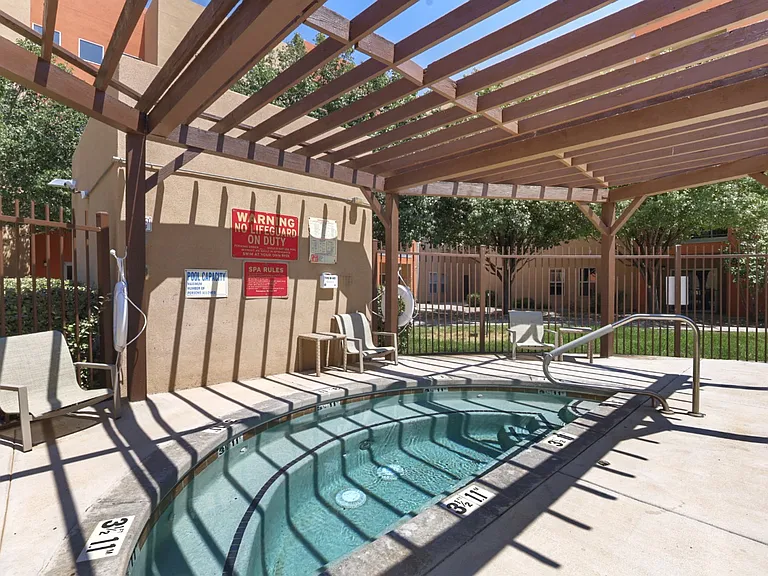 La Terraza Senior Apartments — Photo 17