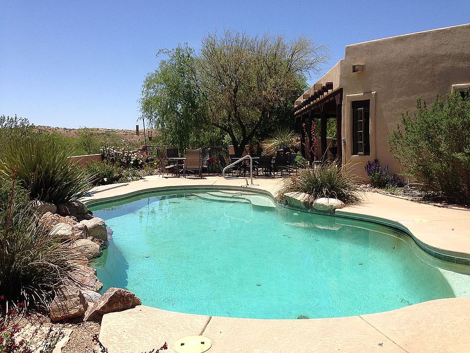 2nd image of 149 Flux Canyon Rd