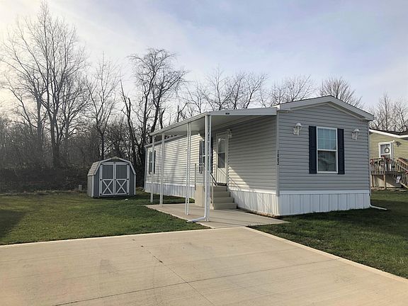 2nd image of 1100 Thornwood Dr Lot 1002