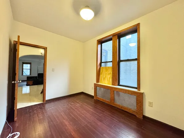 41-21 42nd Street image 14 of 19