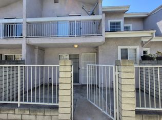 215 E 223rd St APT 8, Carson, CA 90745