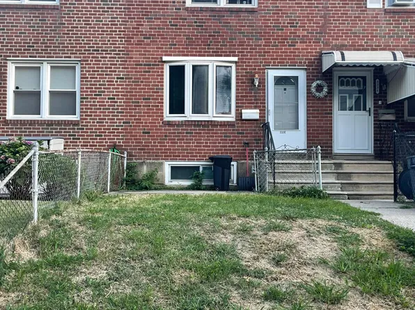 333 Hermitage St #C, Philadelphia, PA 19128