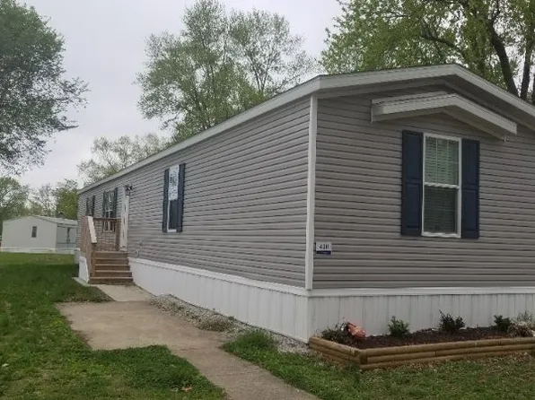 410 Alice Ln, Cottage Hills, IL 62018