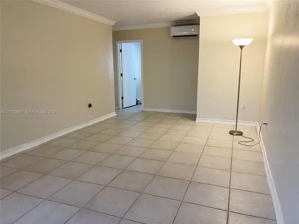 30 Park Dr APT 12-B, Bal Harbour, FL 33154