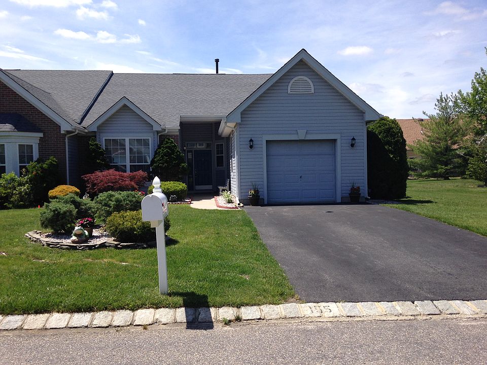 1st image of 155 Driftwood Dr