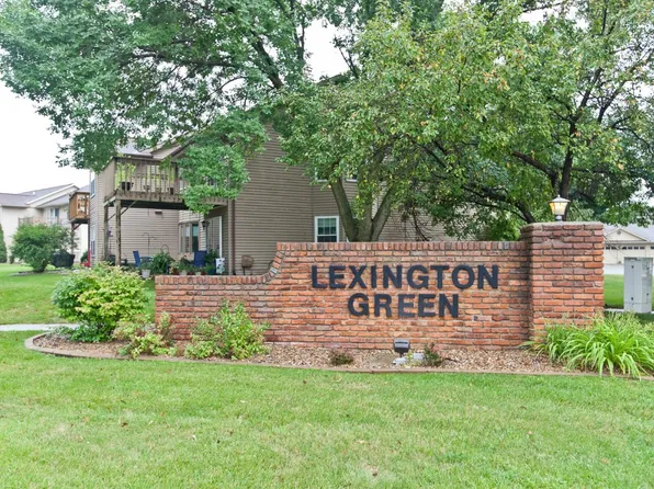 4122 Lexington Dr NE APT D, Cedar Rapids, IA 52402