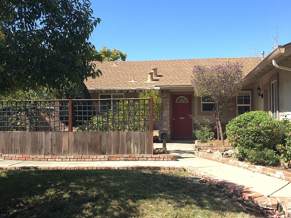 1st image of 5615 Doorn Ln