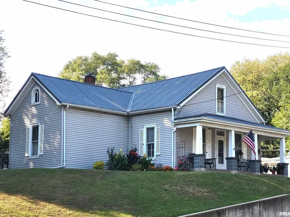 1228 S 12th St, Quincy, IL 62301