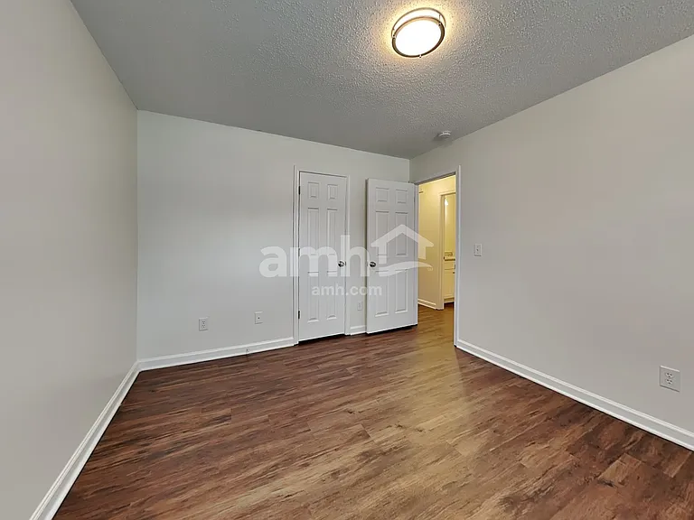 595 River Glen Ct — Photo 19