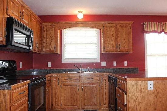 The Kitchen has great working space