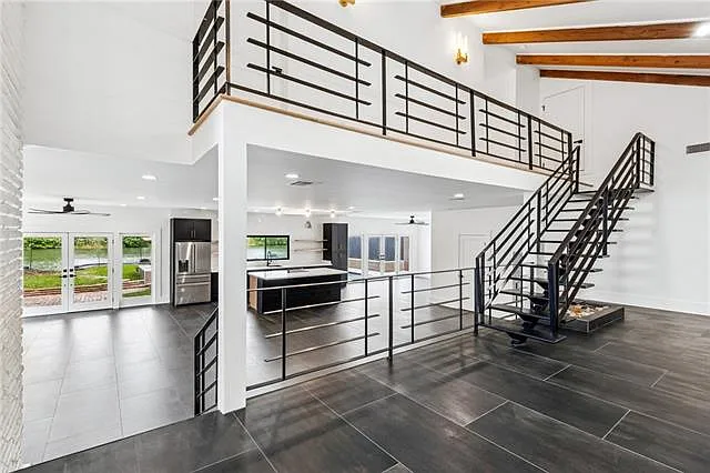 8 Park Island Dr — Photo 6