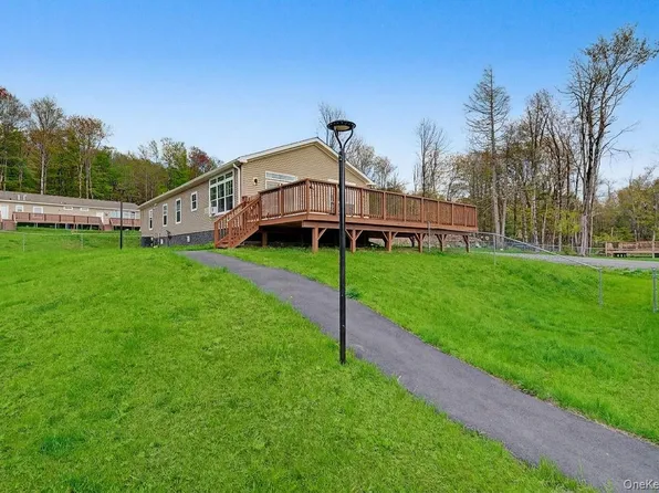 6 Raspberry Lane, Monticello, NY 12701