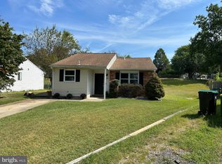 19 Reubens Cir, Newark, DE 19702