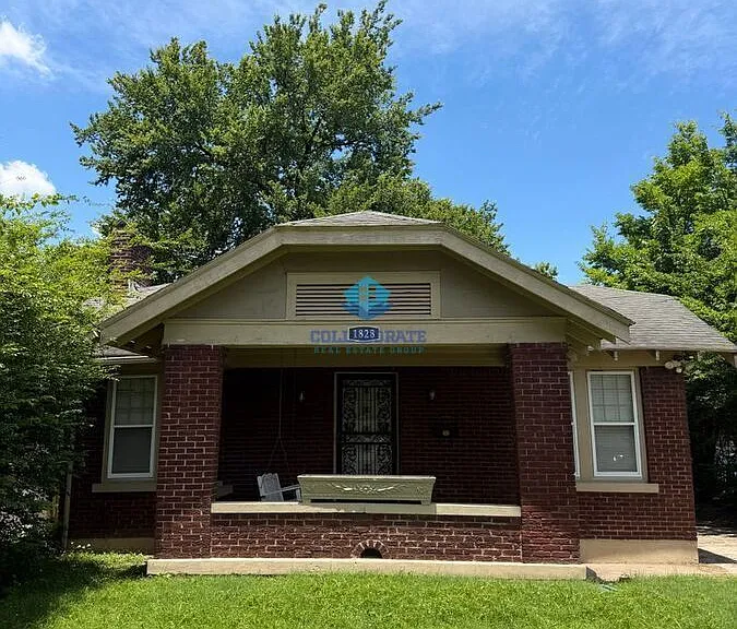 1828 Tutwiler Ave — Photo 1