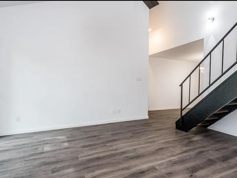 10811 Richmond Ave #109 — Photo 6