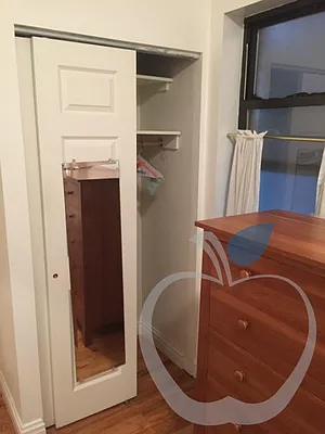 Rented by HOME RESIDENTIAL LLC | media 33