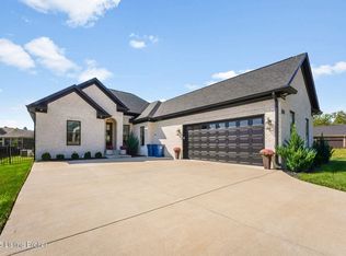 179 Cherokee Dr, Shelbyville, KY 40065