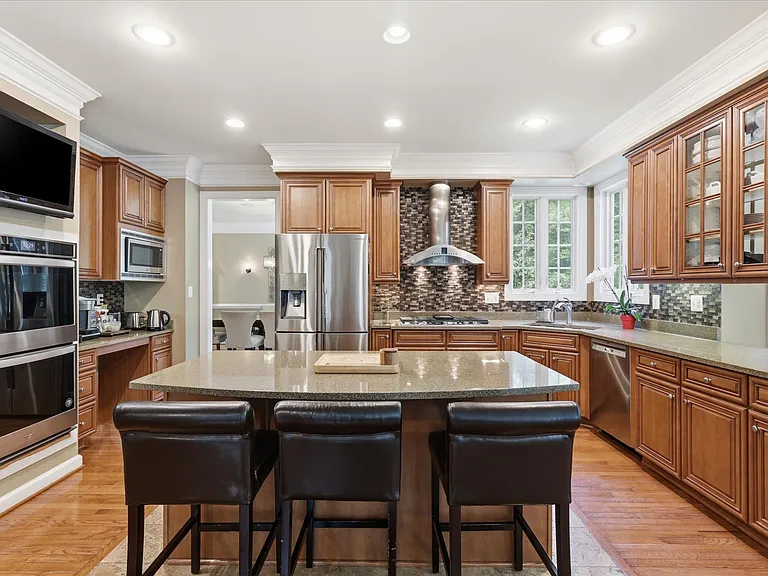 5081 Wolf Run Shoals Rd — Photo 6
