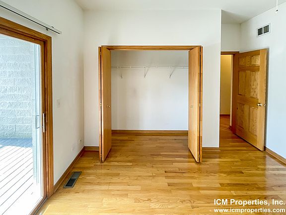 5th image of 2717 N Wayne Ave #1F