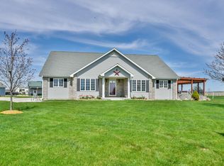 2522 Elderberry Ln, Richfield, WI 53076