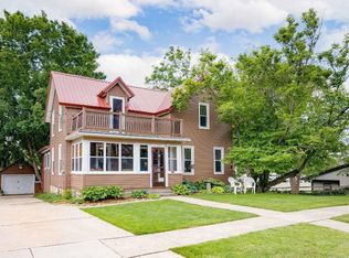 713 Washington St, Edgerton, WI 53534