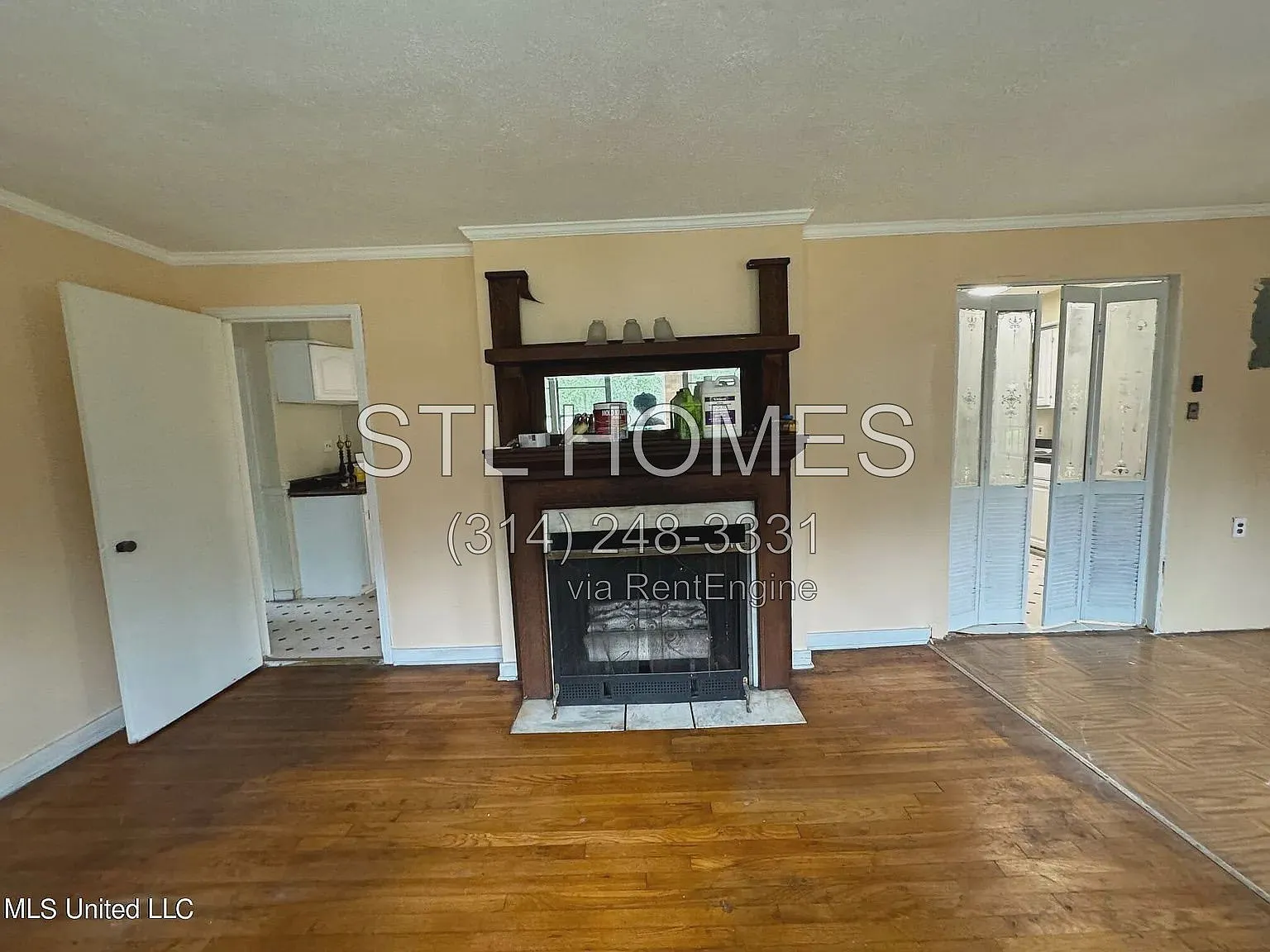 4 bed, 2.0 bath, $1,095 — Photo 2