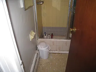 Rented by Alexiou Realty