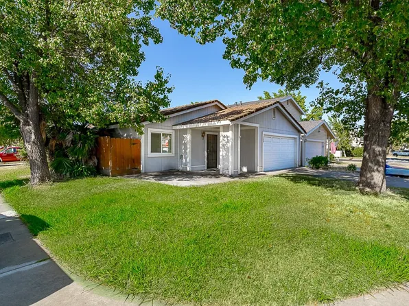 808 Saint Helena Pl, Modesto, CA 95356