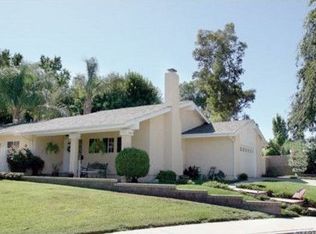 25697 Estoril St, Valencia, CA 91355