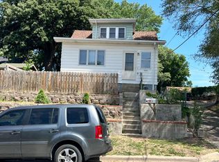 1012 Castelar St, Omaha, NE 68108