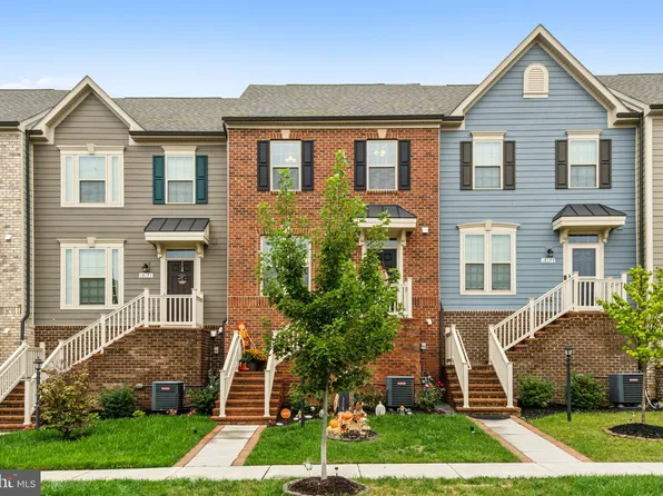 18175 Red Mulberry Rd, Dumfries, VA 22026