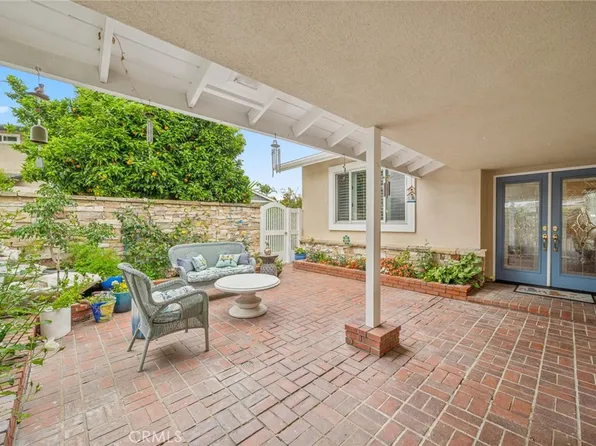 14381 Mimosa Ln, Tustin, CA 92780