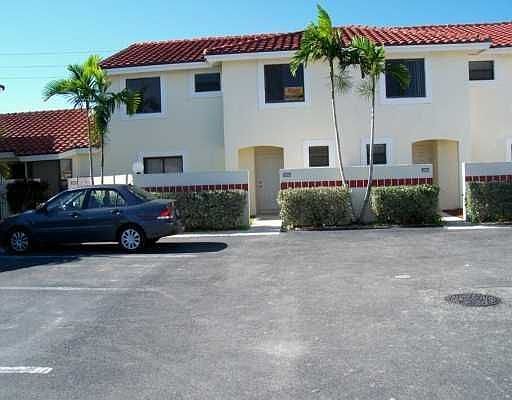1st image of 1010 San Remo Cir #N