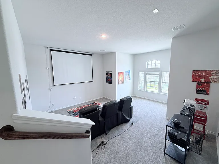 516 William Ct — Photo 29