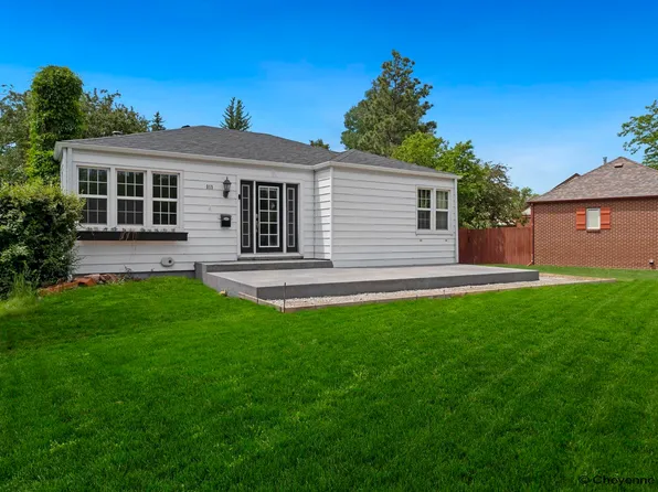 915 Foyer Ave, Cheyenne, WY 82001