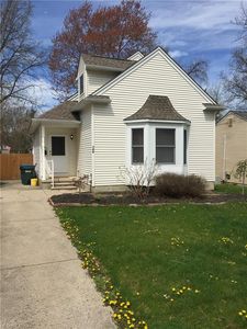 144 Fay Ave, Avon Lake, OH, 44012