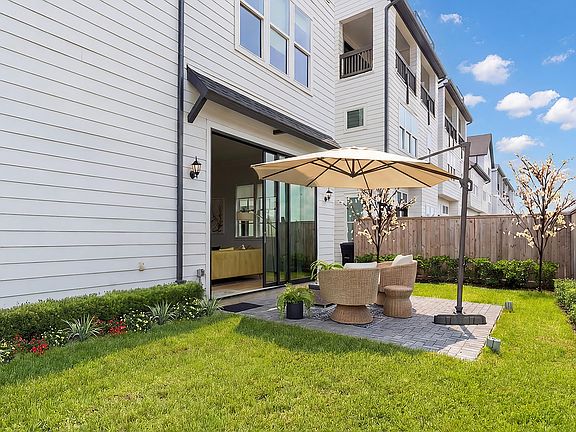 6th image of this home